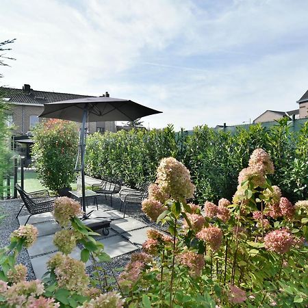 Stylish Home Near Maastricht Alicias House Lanaken Exterior foto
